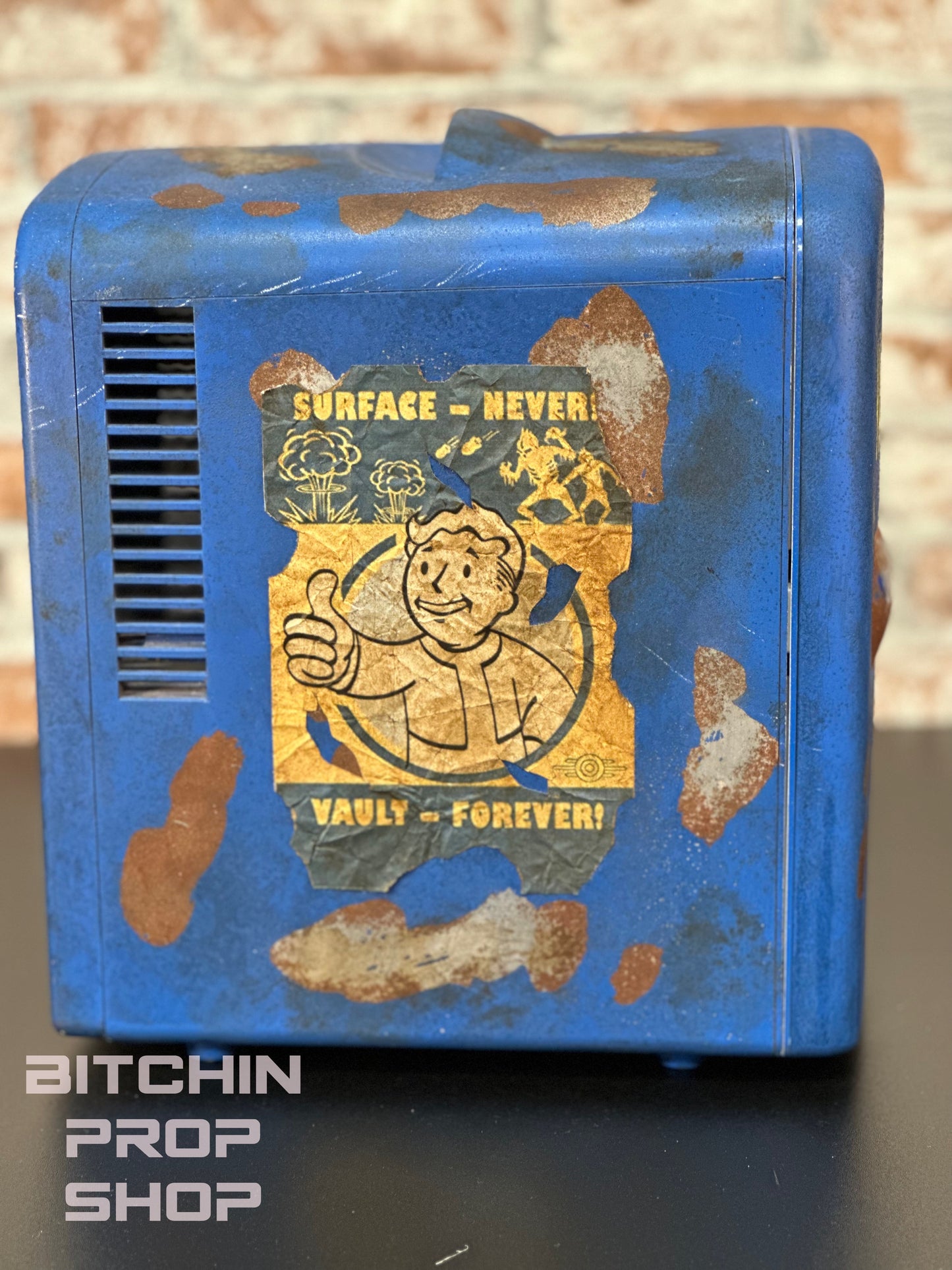 Fallout vault-tec inspired mini fridge