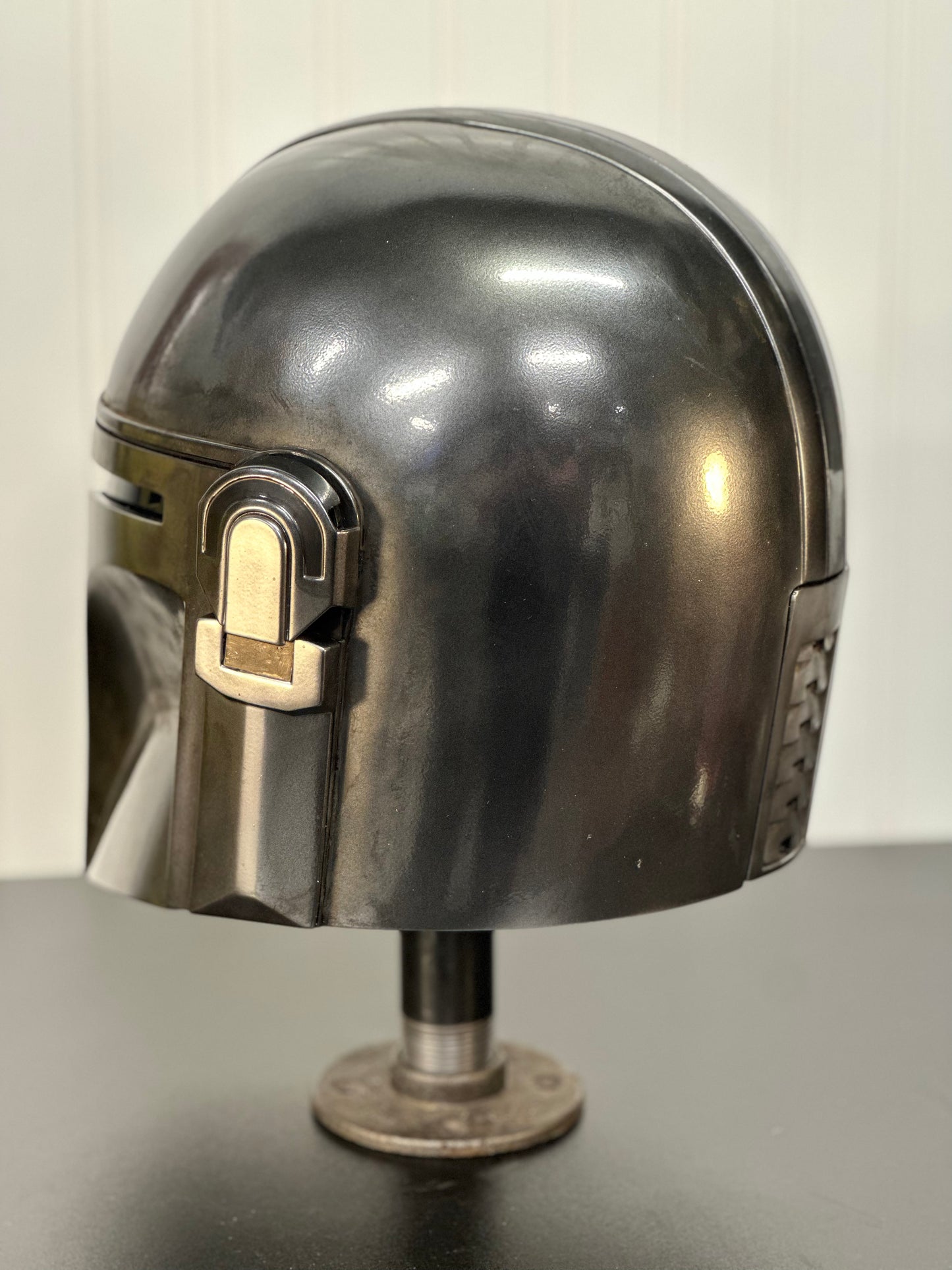 Mandalorian helmet