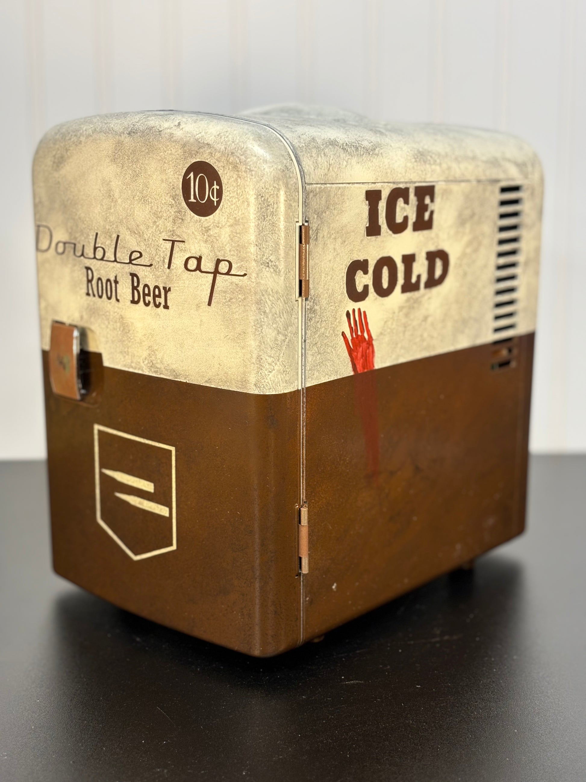 Mini fridge with beer tap deals