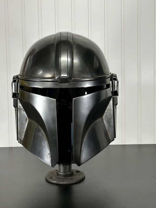 Mandalorian helmet